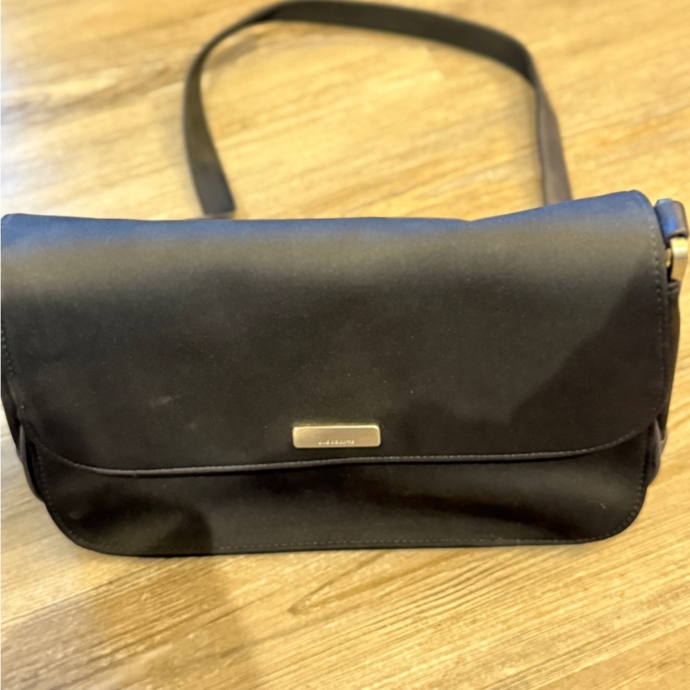 Liz Claiborne Classic Black Shoulder Bag